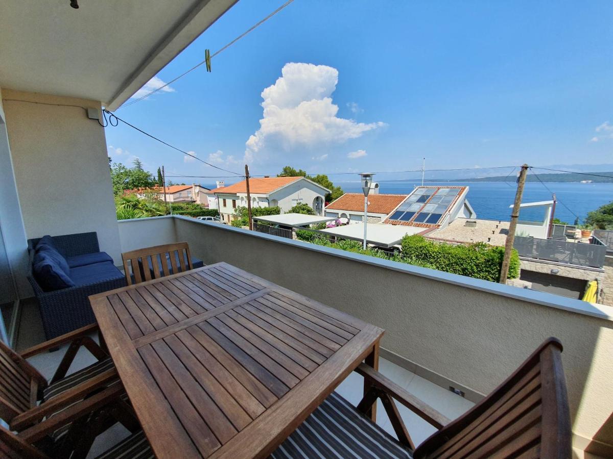 Apartments Dora Vantacici Εξωτερικό φωτογραφία