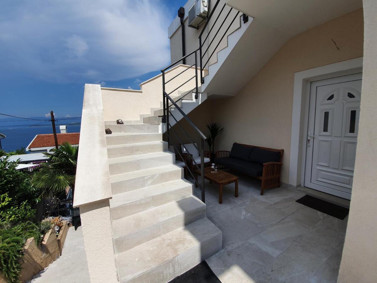 Apartments Dora Vantacici Εξωτερικό φωτογραφία